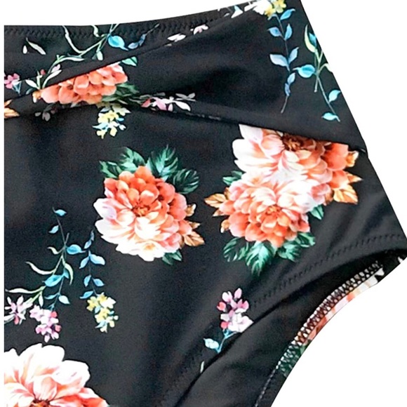 CupShe Floral Bikini swimsuit - Picture 4 of 8